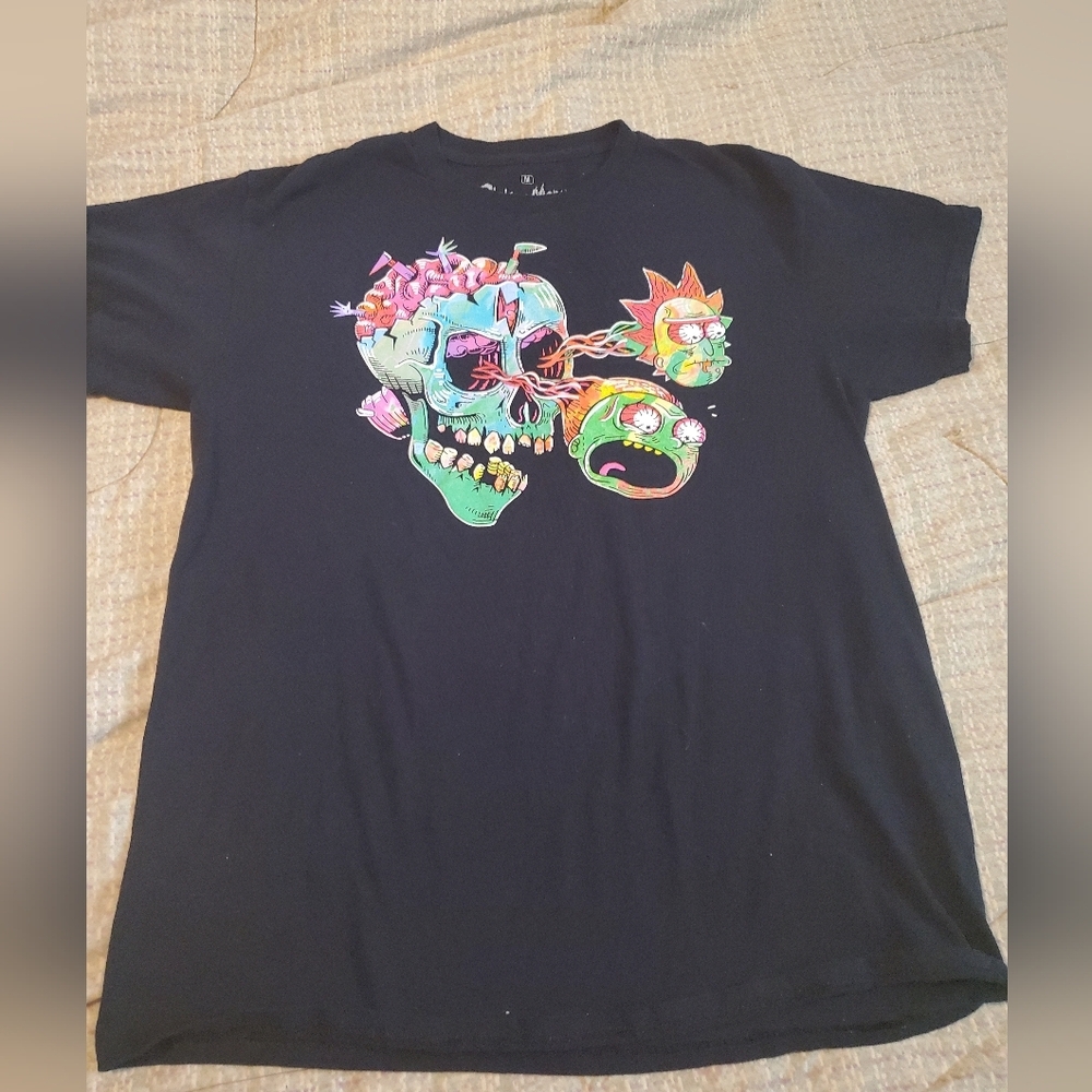 Rick And Morty Adult Size M Black Graphic Tee Trippy Zombie Skull - Picture 2 of 7